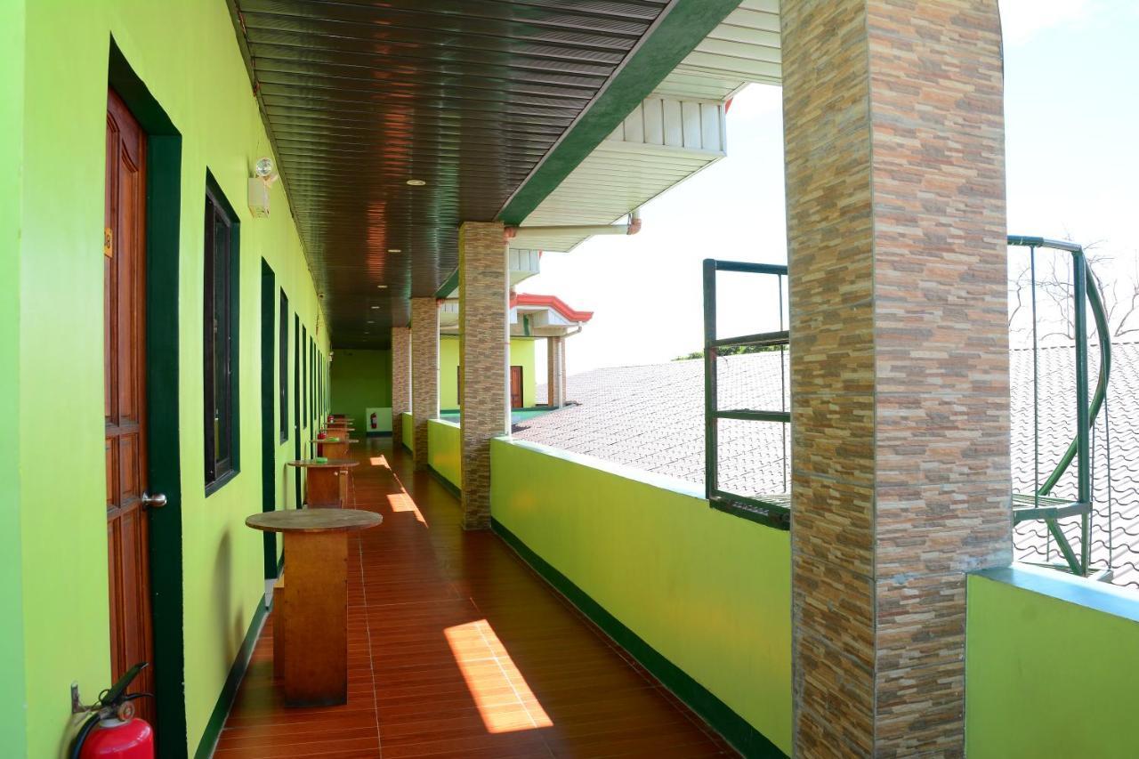Aosmec Square Hotel Isla de Mactán Exterior foto